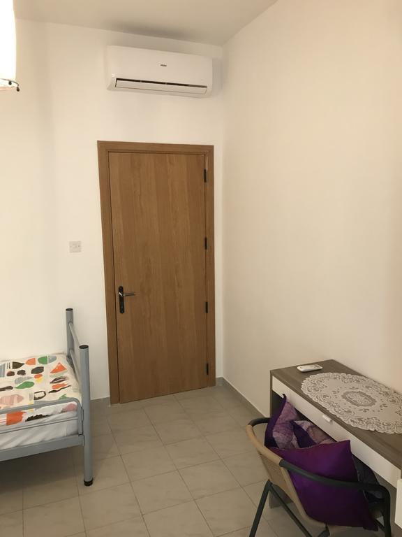 Swieqi Semi Detached Maisonette Saint Julian's Екстер'єр фото
